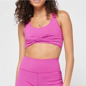 New L*Space Twist of Fate Sports Bra BAE Berry Women Small NWT